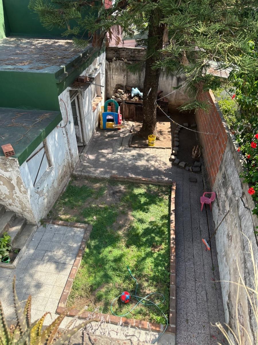 CASA CON LOCAL Y 2 PH , LOTE DE 8.66 X 27 MTS , EXC UBICACION MEDIA CUADRA DE AV ESCALADA — foto 6