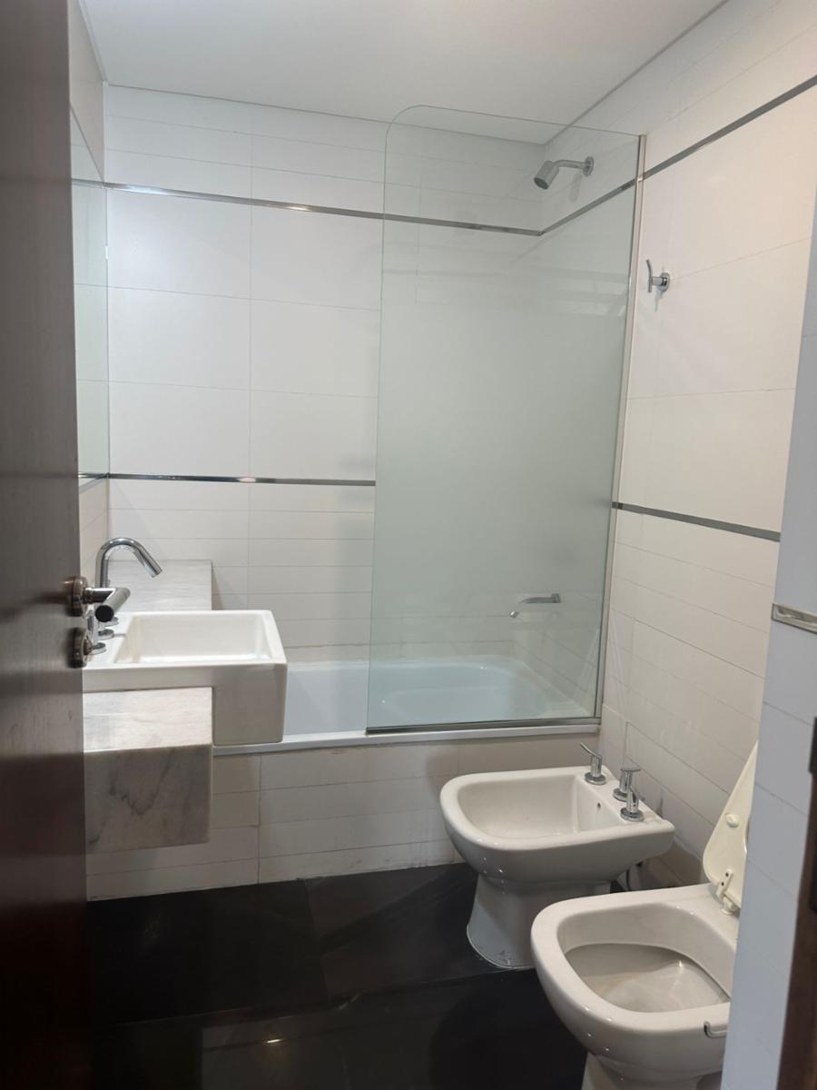 2 AMBIENTES 66M2 CON BALCÓN. EN EDIFICIO DE CATEGORÍA GIMNASIO,LAUNDRY, SUM, SAUNA, PISCINA, PARRILLAS Y SERVICIO DE SEGURIDAD SOBREBVARD RAMÓN L FALCÓN — foto 6