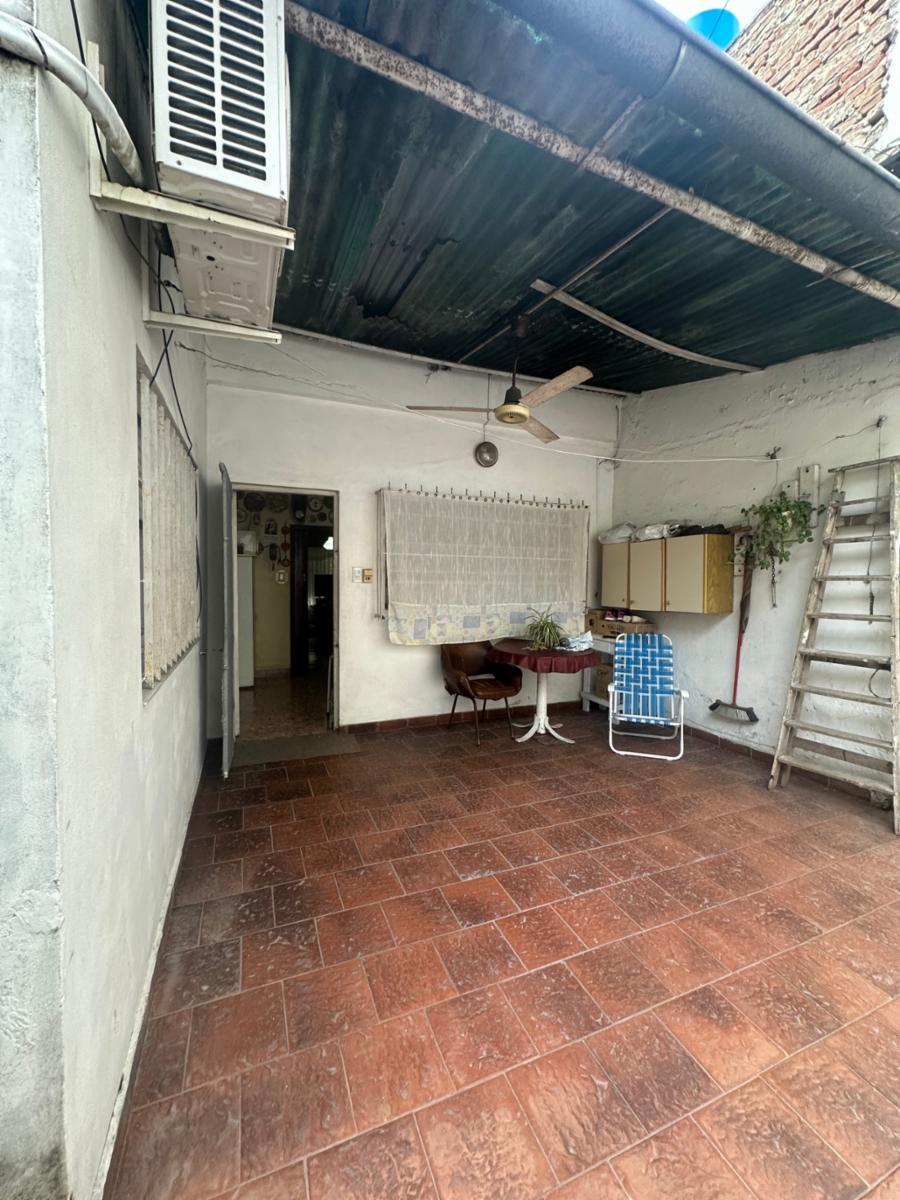 CASA/LOTE , 4 AMB CON PATIO, TERRAZA Y ESPACIO GUARDACOCHE , USAB 2, 8.66 X 17.32 MTS — foto 3