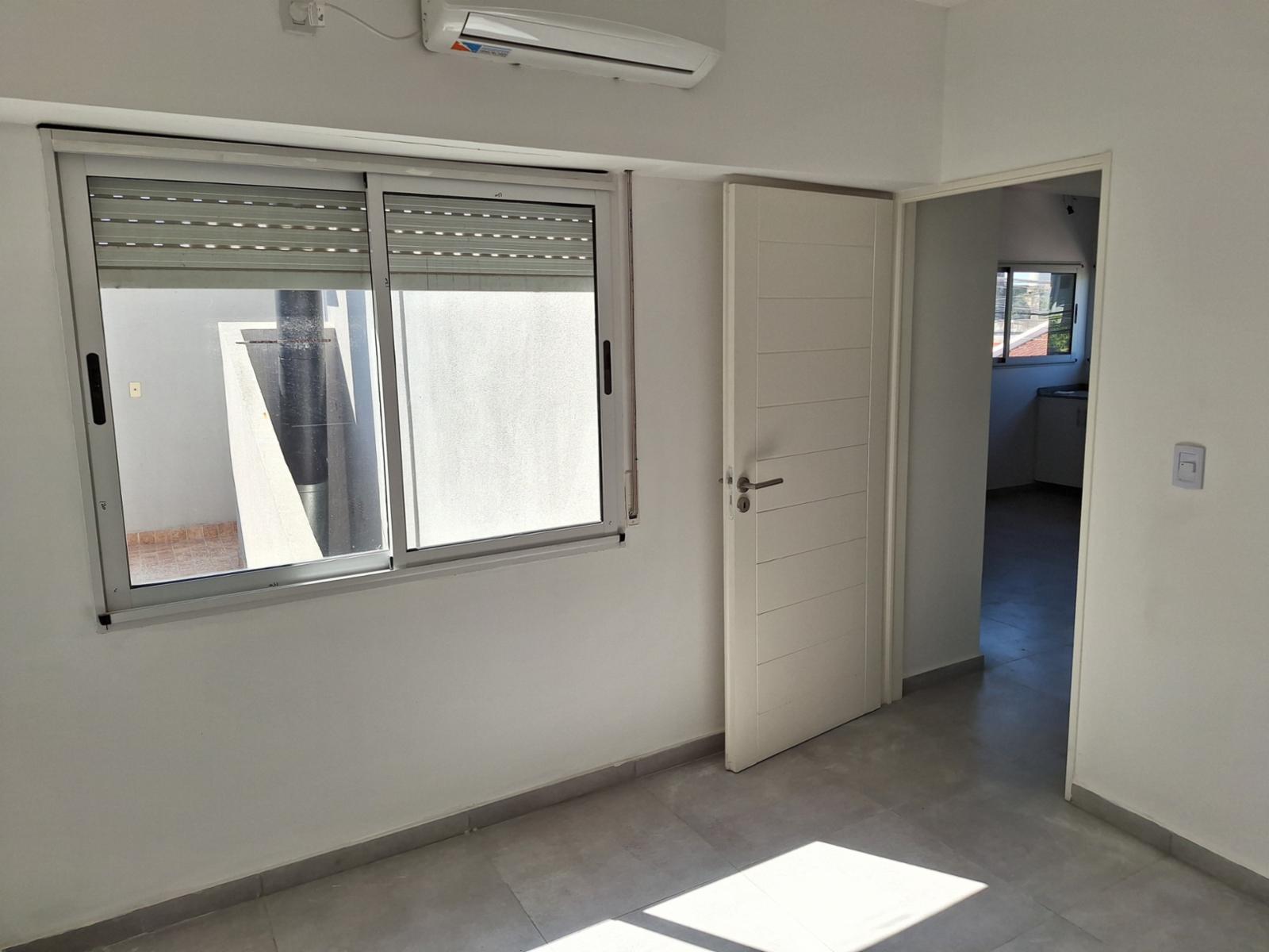 PH 3 AMBIENTES, BALCON CON PARRILLA AL FRENTE PRIMER PISO POR ESCALERA, FINANCIACION — foto 13