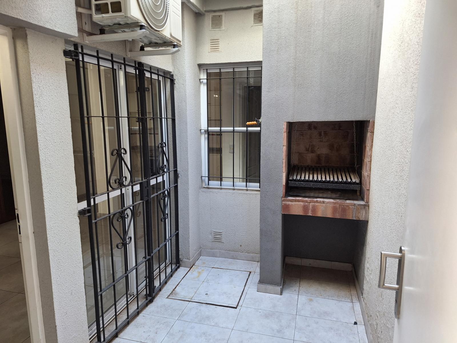 VENTA PH 3 AMBIENTES PLANTA BAJA AL FONDO CON PARRILLA — foto 11