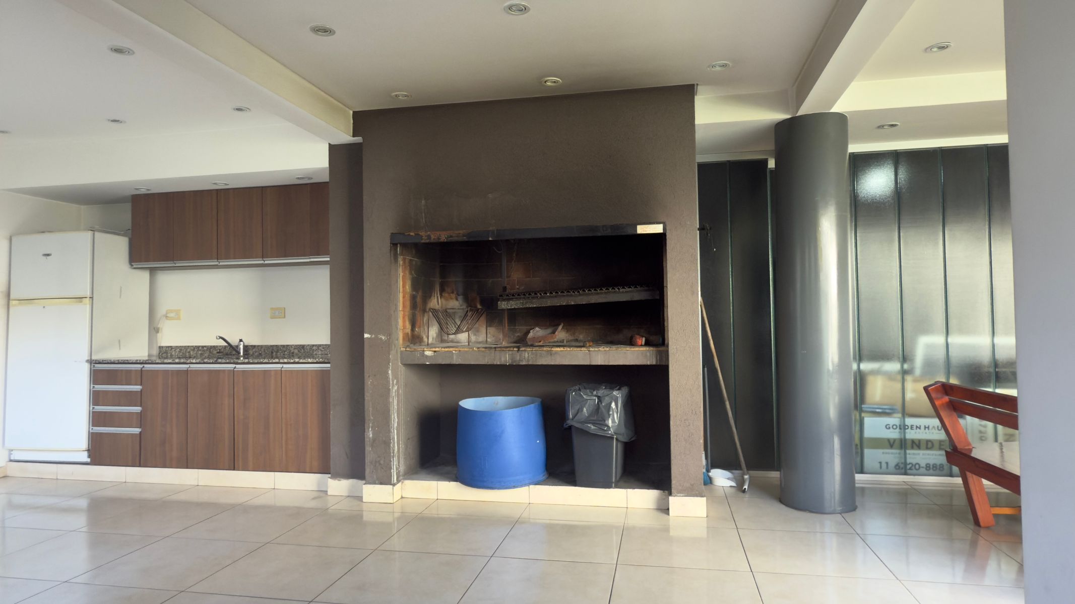 Venta departamento 3 ambientes al Contra frente Con pileta y SUM