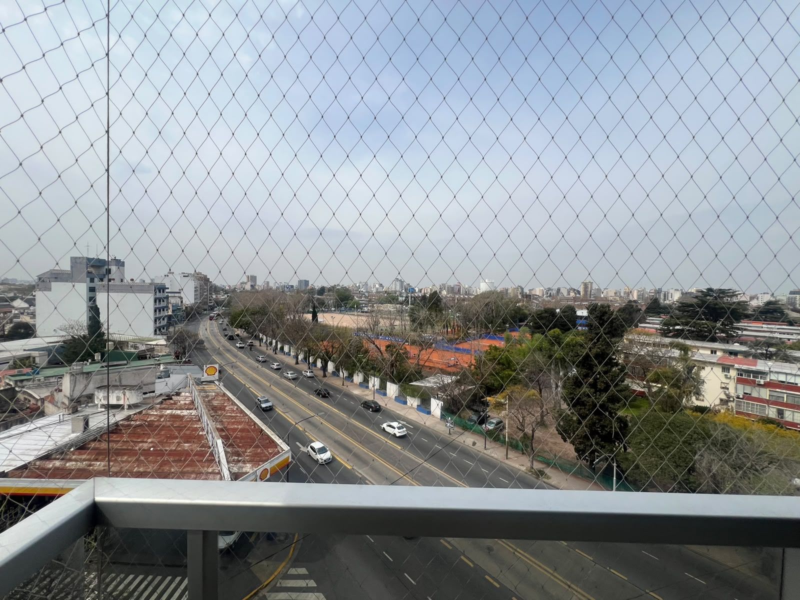 MONOAMBIENTE AL FRENTE, GRAN BALCON, BAÑO CON BAÑERA, COCINA COMPLETA A GAS — foto 12