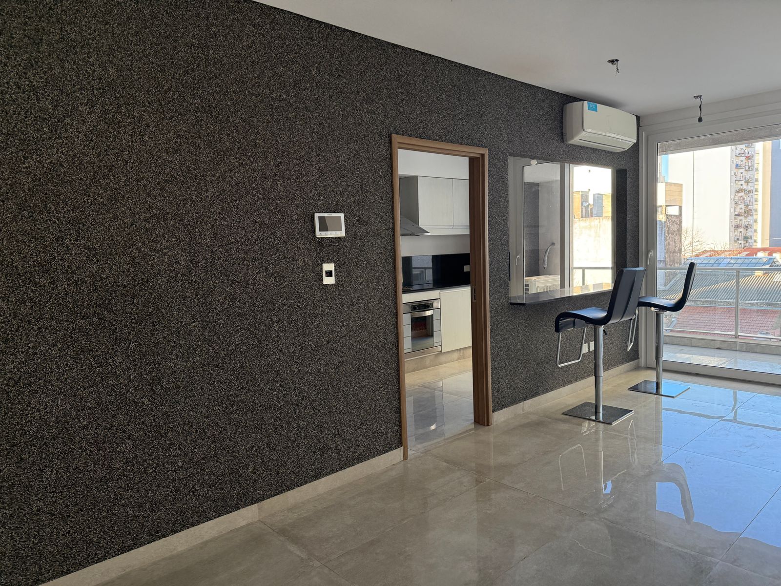 4 ambientes , 3 hab ,3 baños , cocina y lav ind, piscina ,cocheraybaulera OPC — foto 7