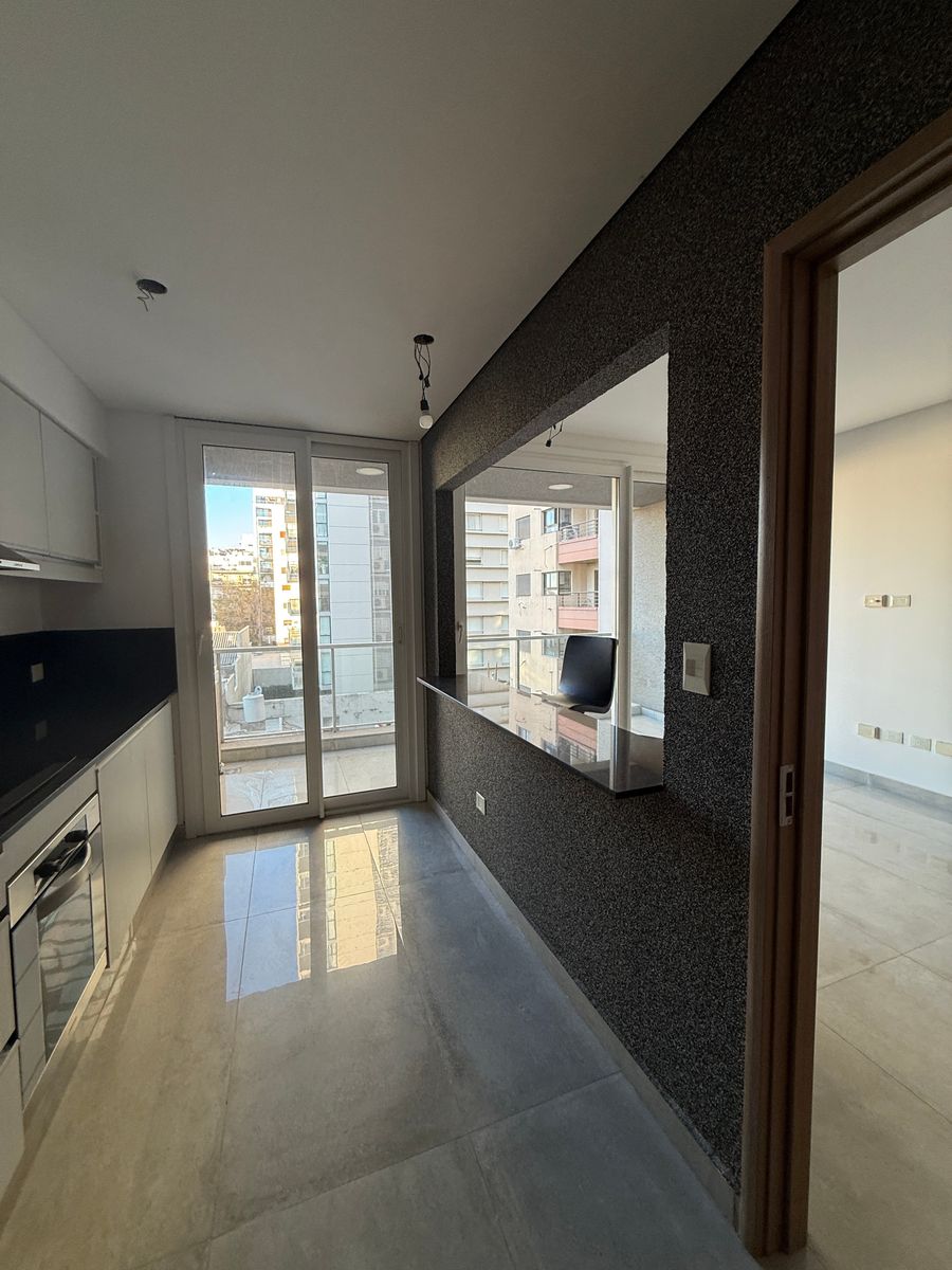 4 ambientes , 3 hab ,3 baños , cocina y lav ind, piscina ,cocheraybaulera OPC — foto 8