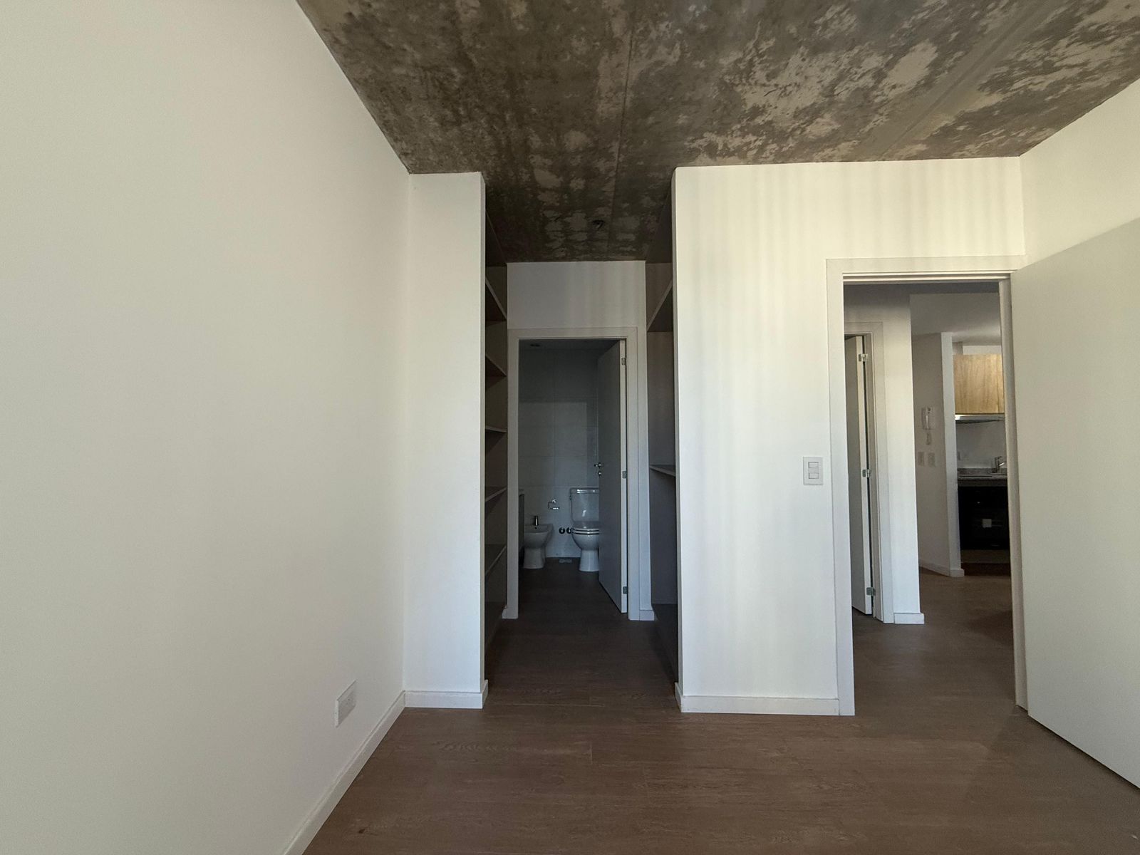 Departamento 2 ambientes Con Balcon, disponibles al frente y al contra frente — foto 3