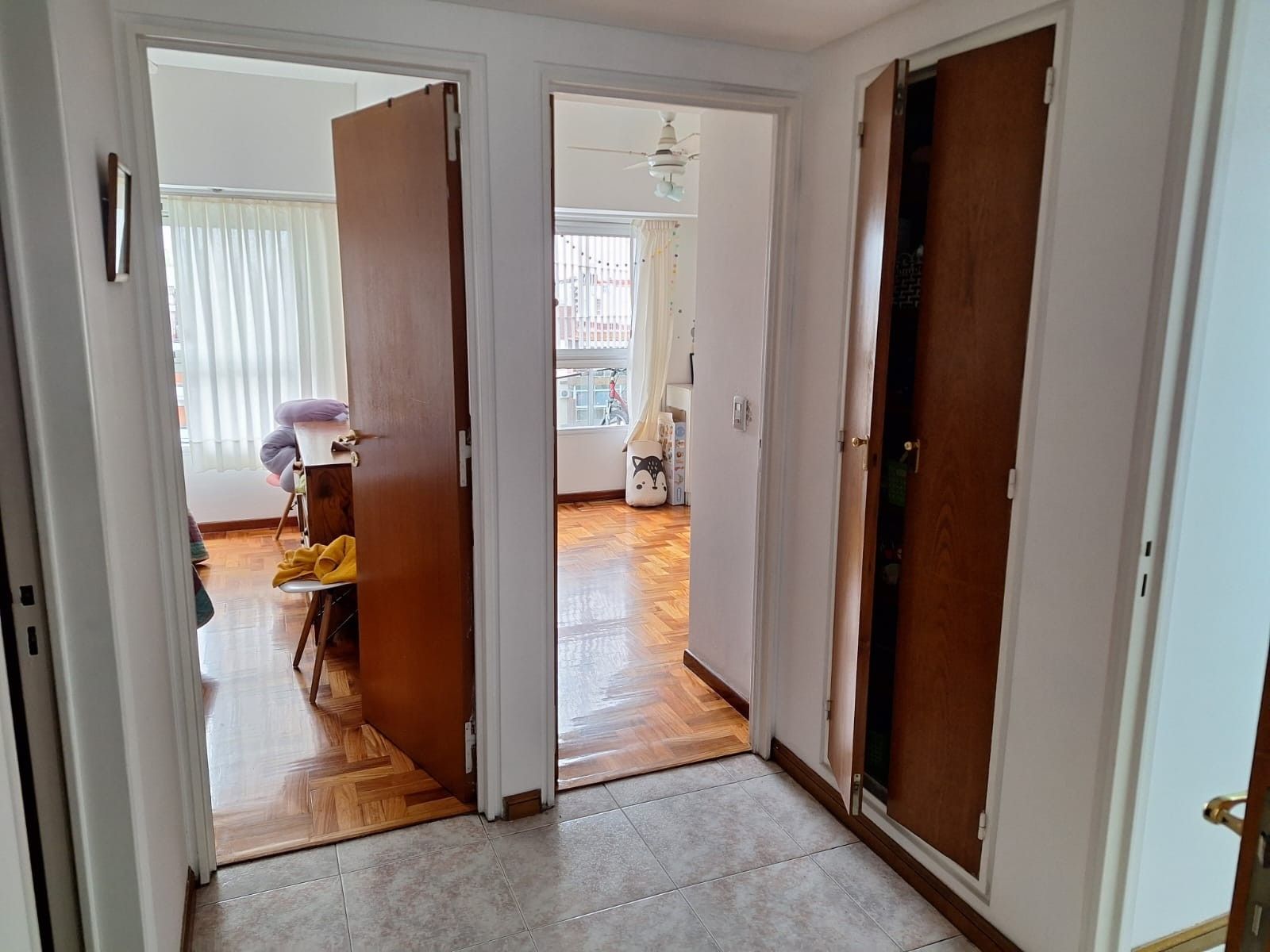 DEPARTAMENTO SEMIPISO 3 AMBIENTES DE 80 M2 CON 2 BAÑOS, LOSA RADIANTE, CONTRAFRENTE — foto 10