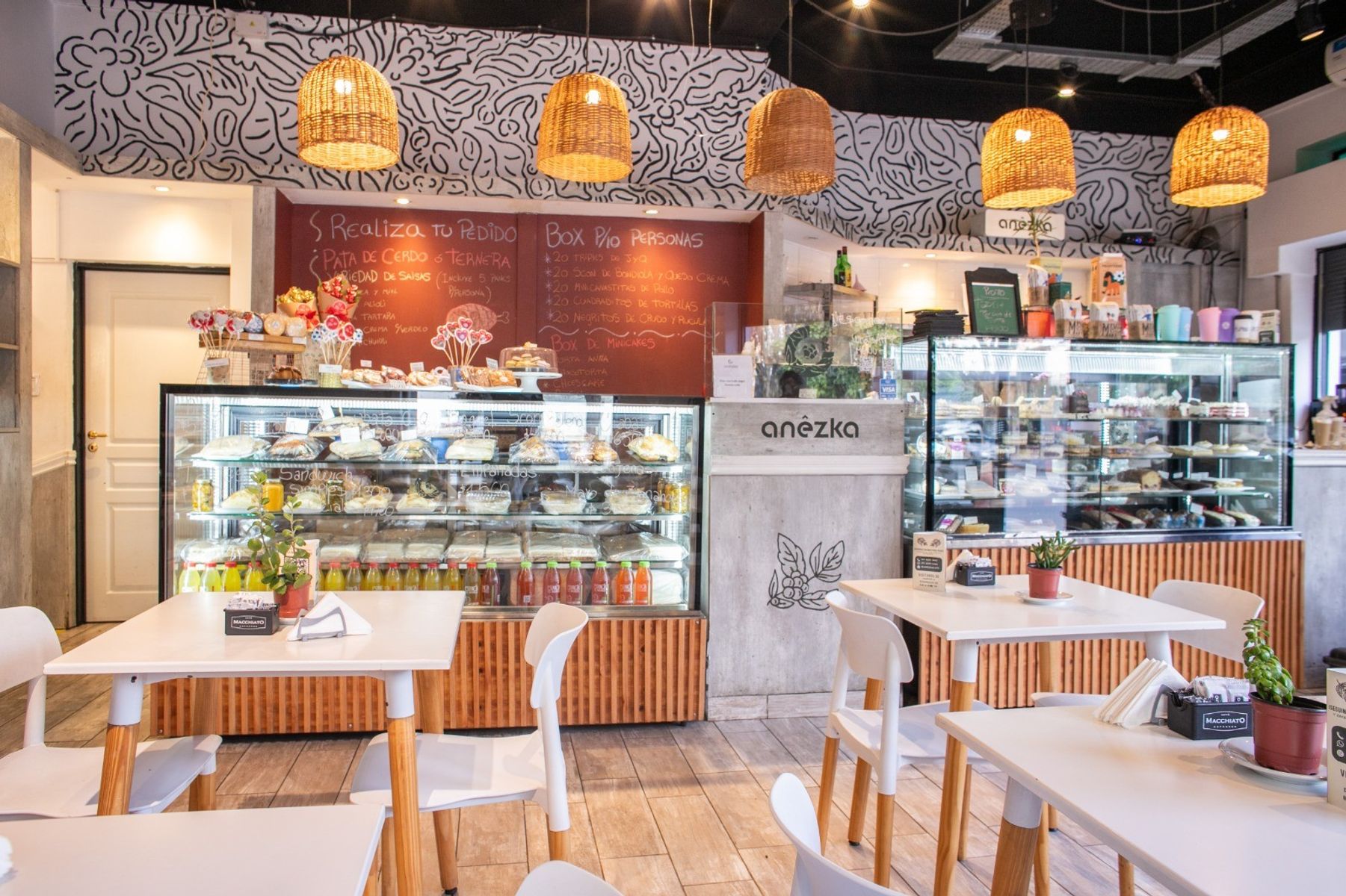 local en esquina en funcionamiento , gastronomía , villa Luro