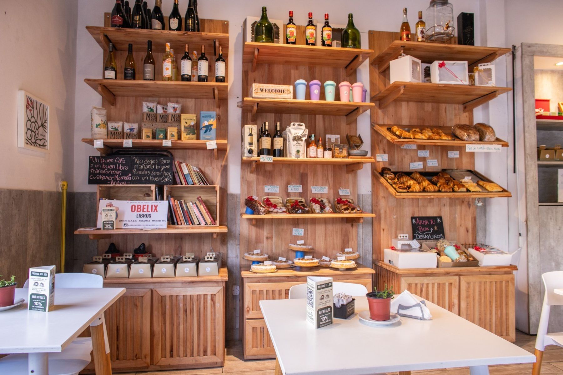local en esquina en funcionamiento , gastronomía , villa Luro — foto 4