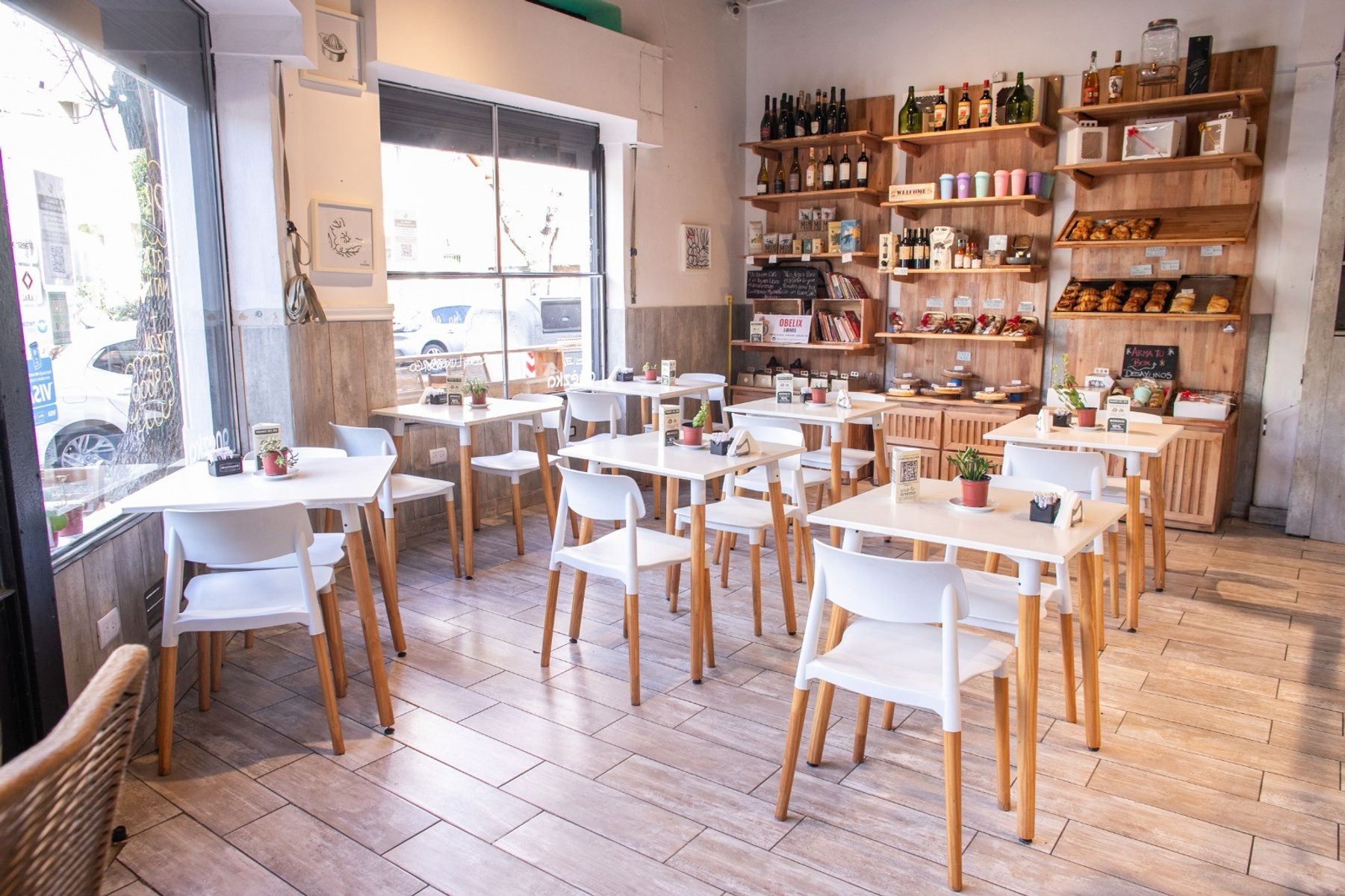 local en esquina en funcionamiento , gastronomía , villa Luro — foto 5