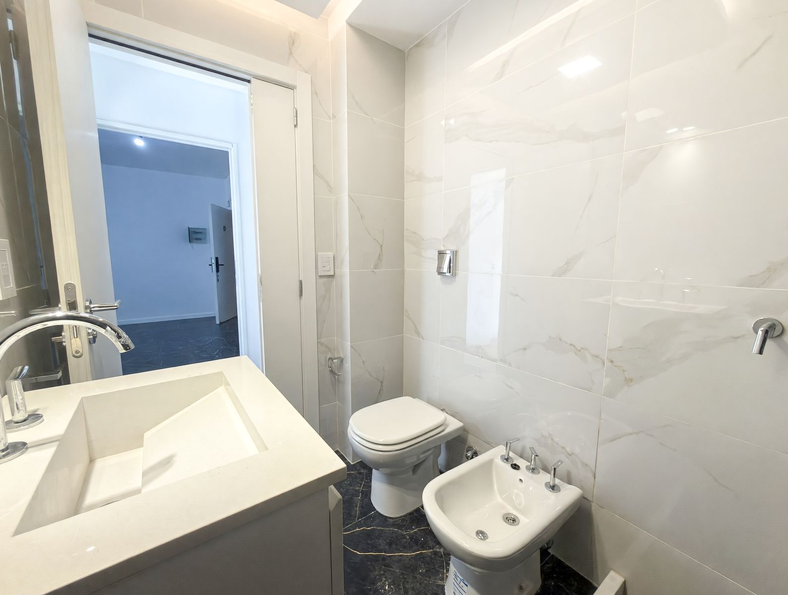 2 AMBIENTES EN EDIFICIO DE 4 PISOS DE 47 A 62 M2 TOT ULTIMO PISO OPCION A TERRAZA — foto 9