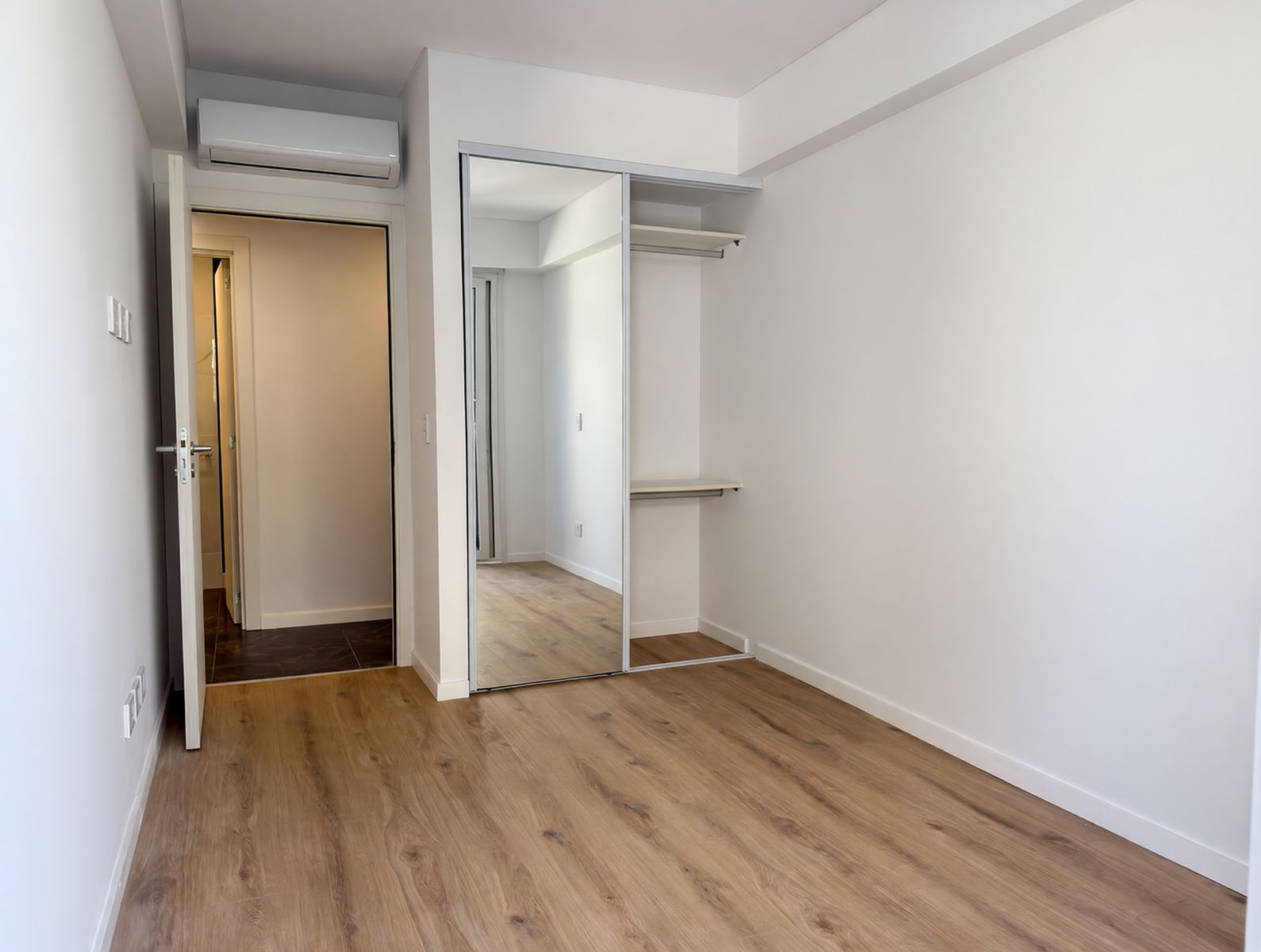3 AMBIENTES FRENTE Y CONTRAFRENTE CON AMPLIOS BALCONES Y OPCION A TERRAZA — foto 8