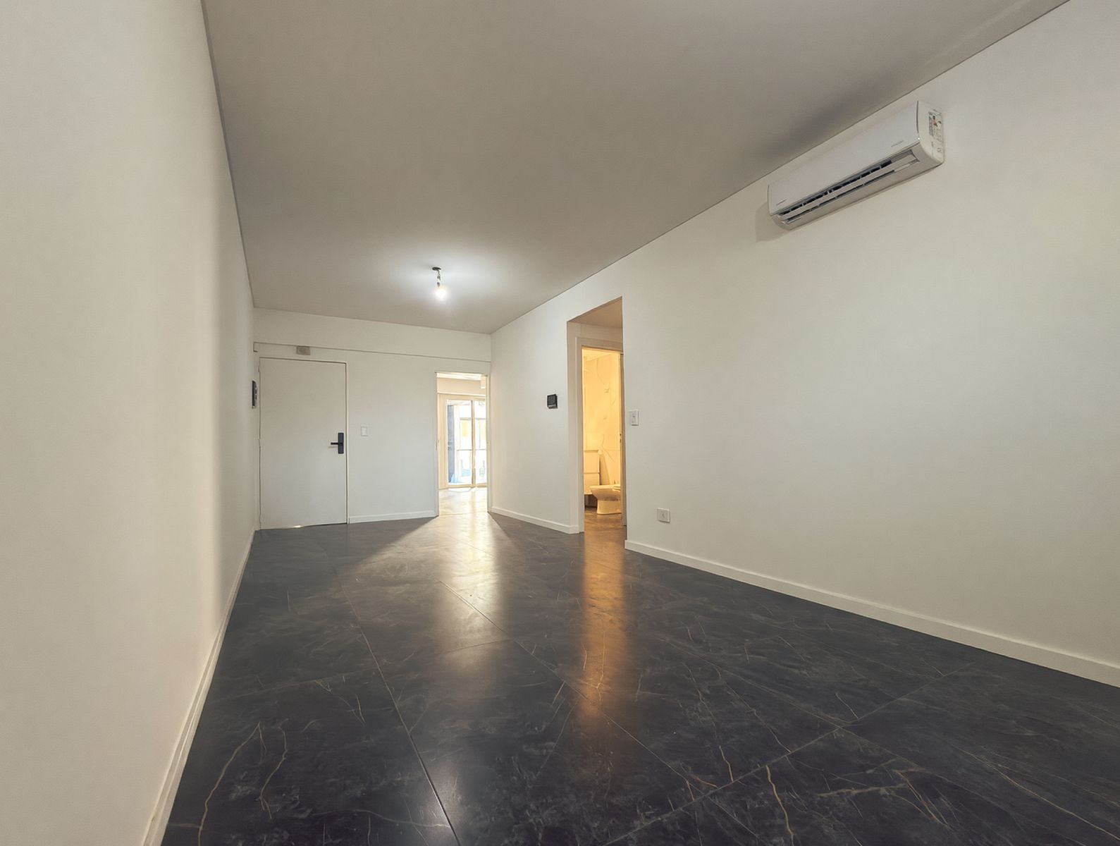 4 AMBIENTES AL FRENTE EN VILLA LURO , 130 M2 TOTALES, COCINA INDEPENDIENTE , DOS BALCONES , PARRILLA — foto 10