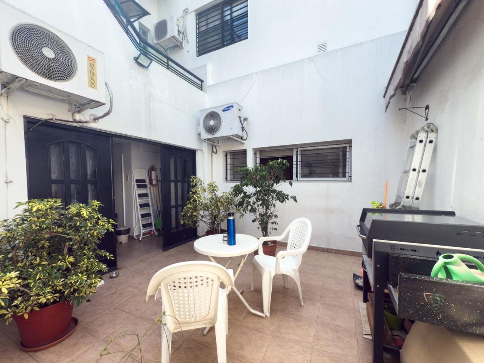 Casa en lote propio - 2 plantas - Terraza, cochera y quincho — foto 7