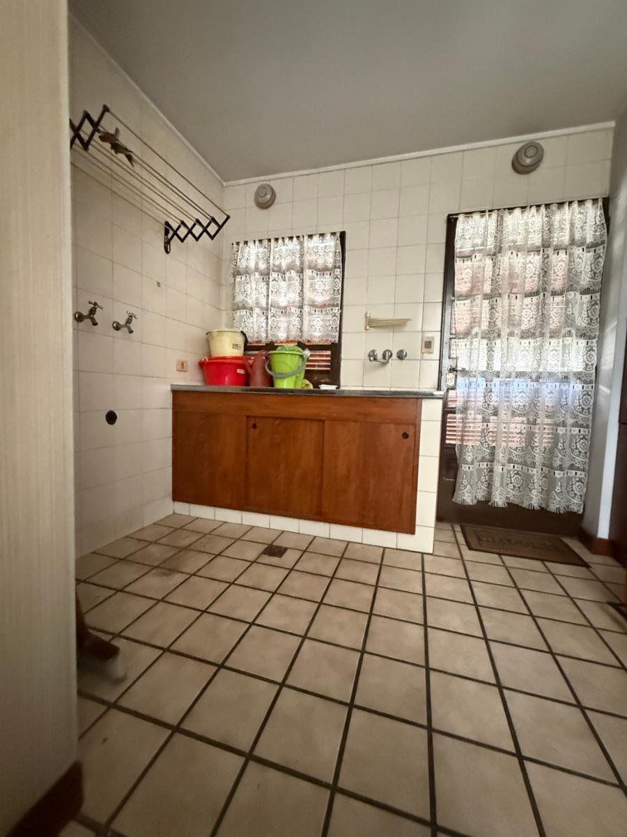 venta casa villa luro,276 m2, muy buen estado — foto 3