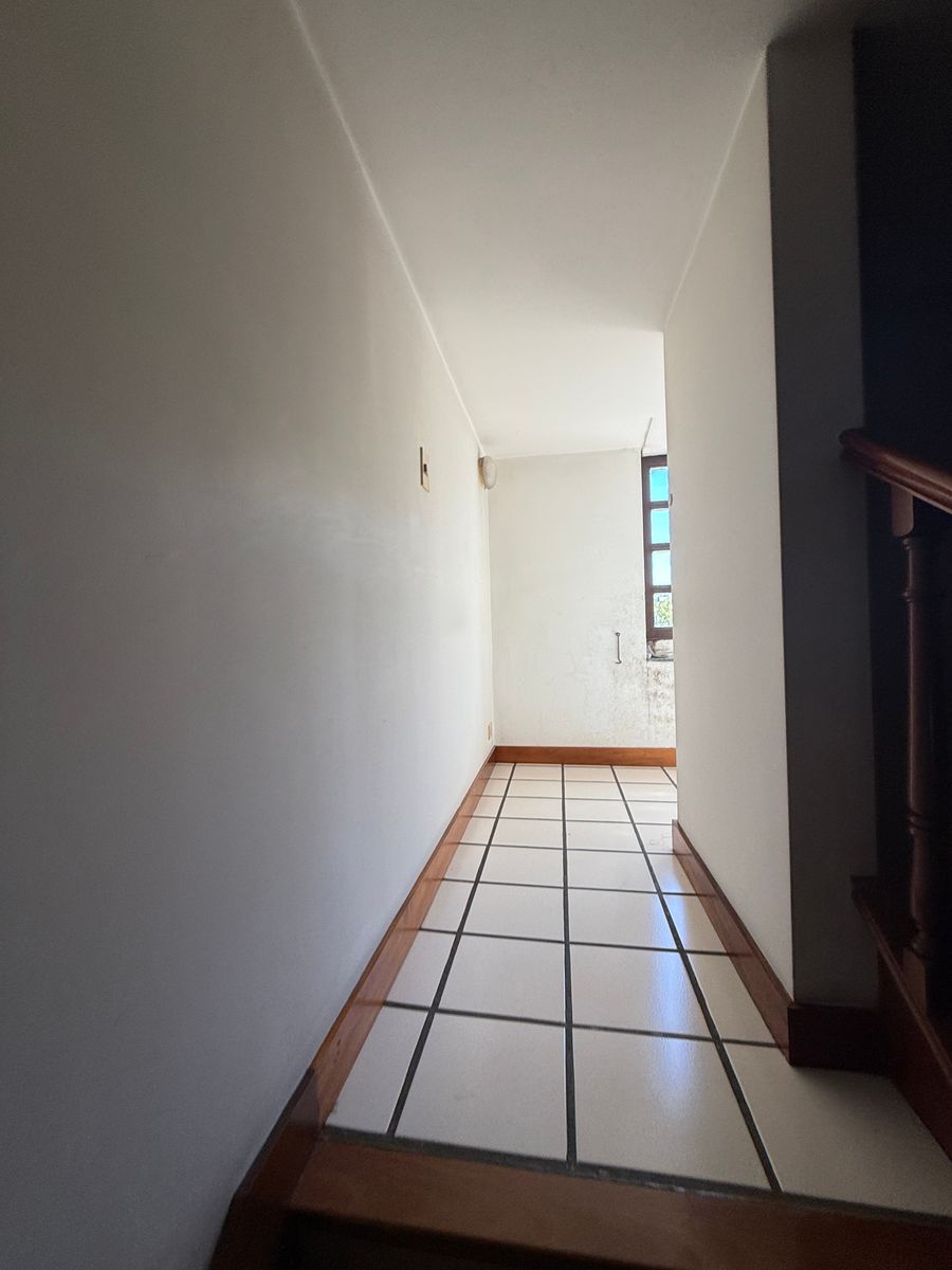 venta casa villa luro,276 m2, muy buen estado — foto 4