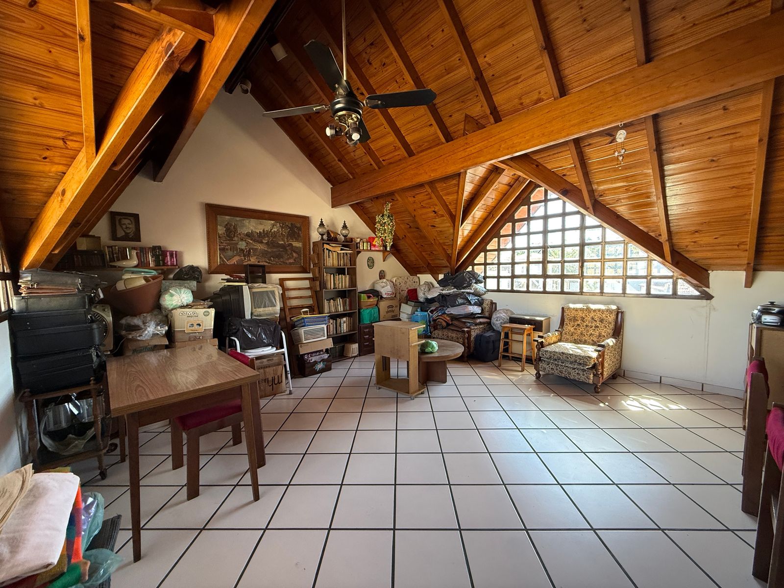 venta casa villa luro,276 m2, muy buen estado — foto 6