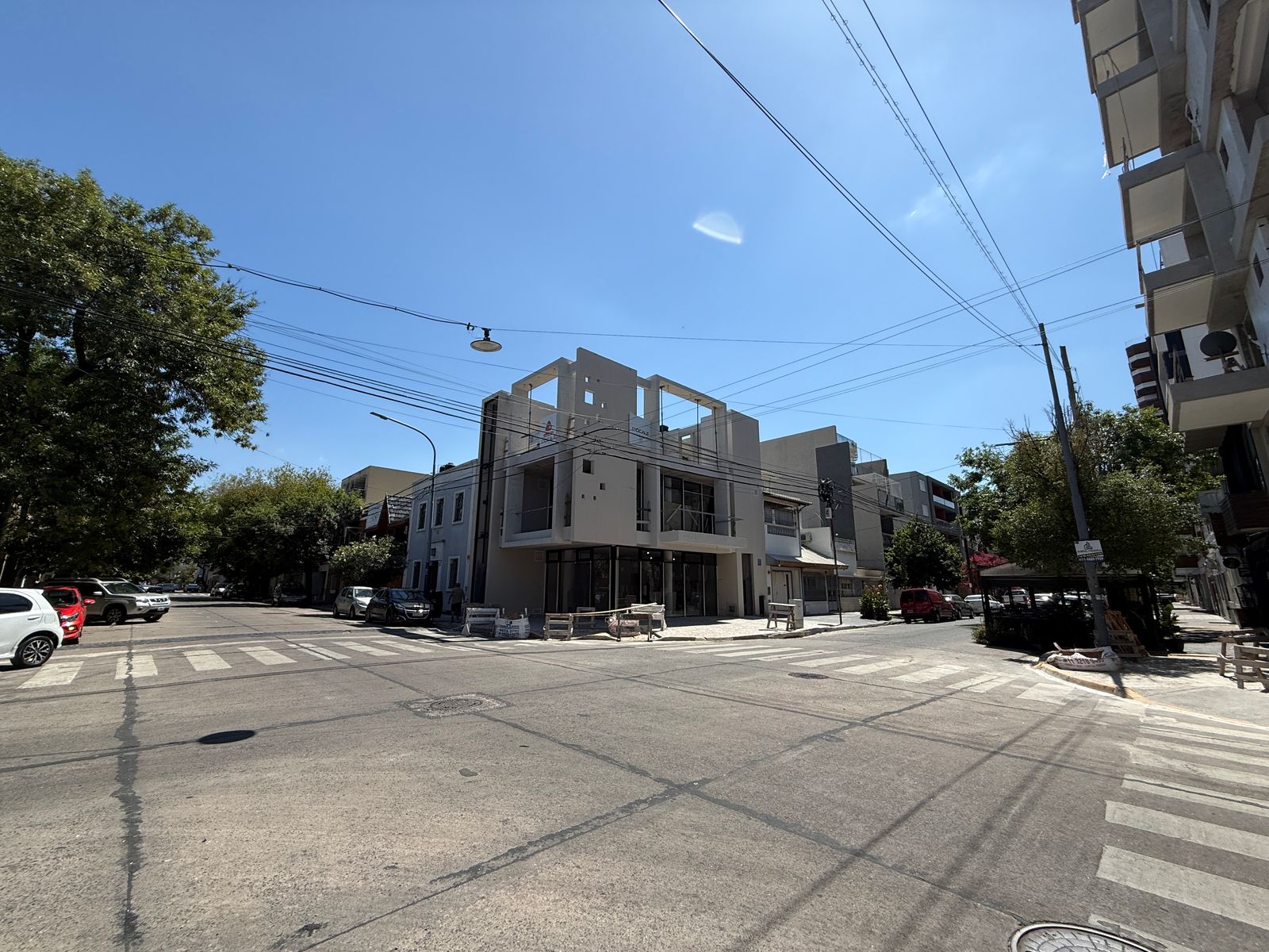 local en tres plantas ,con terraza, en alquiler en la mejor zona devilla Luro - 6
