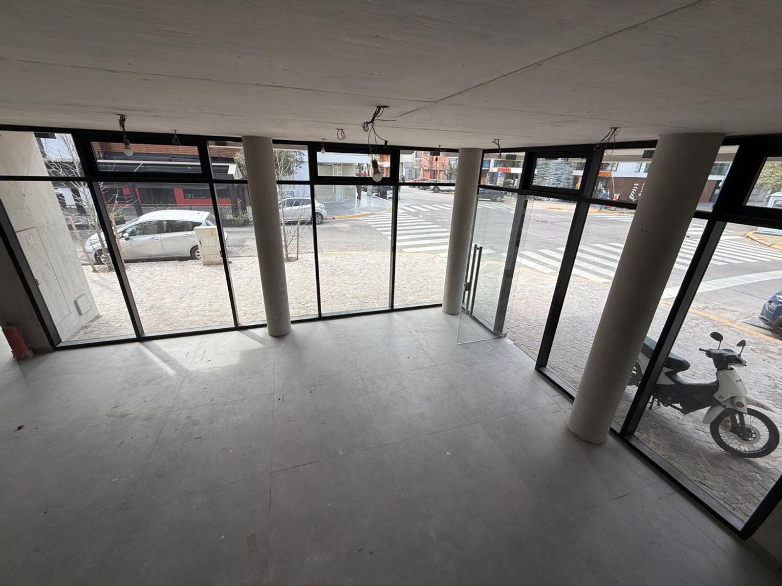 local en tres plantas ,con terraza, en alquiler en la mejor zona devilla Luro - 22