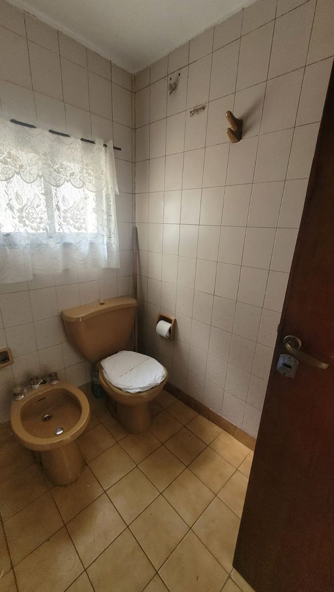 Venta PH 4 ambientes 1°piso por escalera al fondo - 7