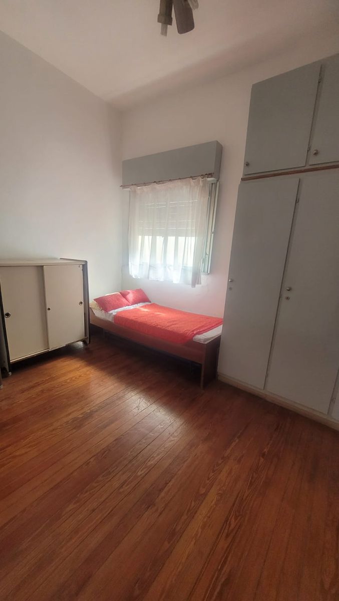 Venta PH 4 ambientes 1°piso por escalera al fondo - 17