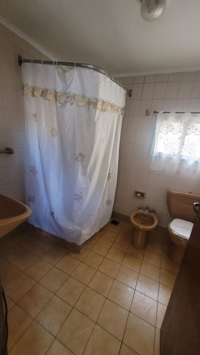 Venta PH 4 ambientes 1°piso por escalera al fondo - 19