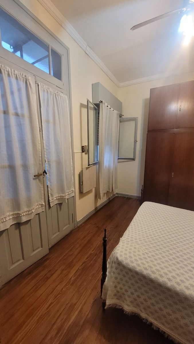 Venta PH 4 ambientes 1°piso por escalera al fondo - 31
