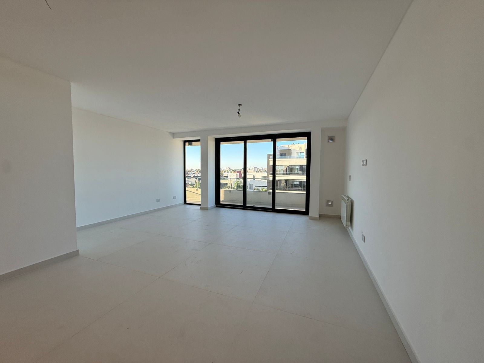 4 AMBIENTES EN BARRIO NAON - 22