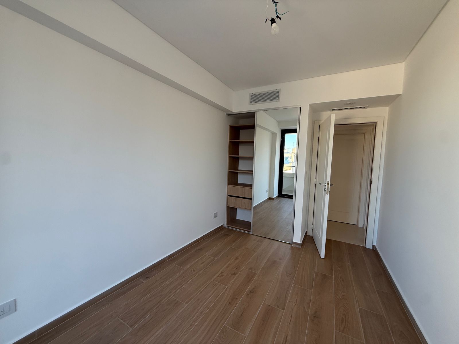 4 AMBIENTES EN BARRIO NAON - 35