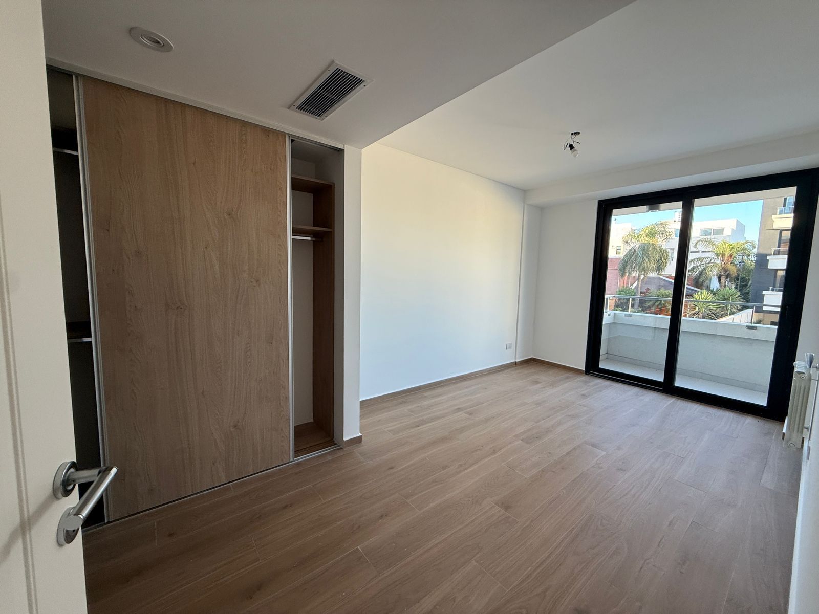 4 AMBIENTES EN BARRIO NAON - 36