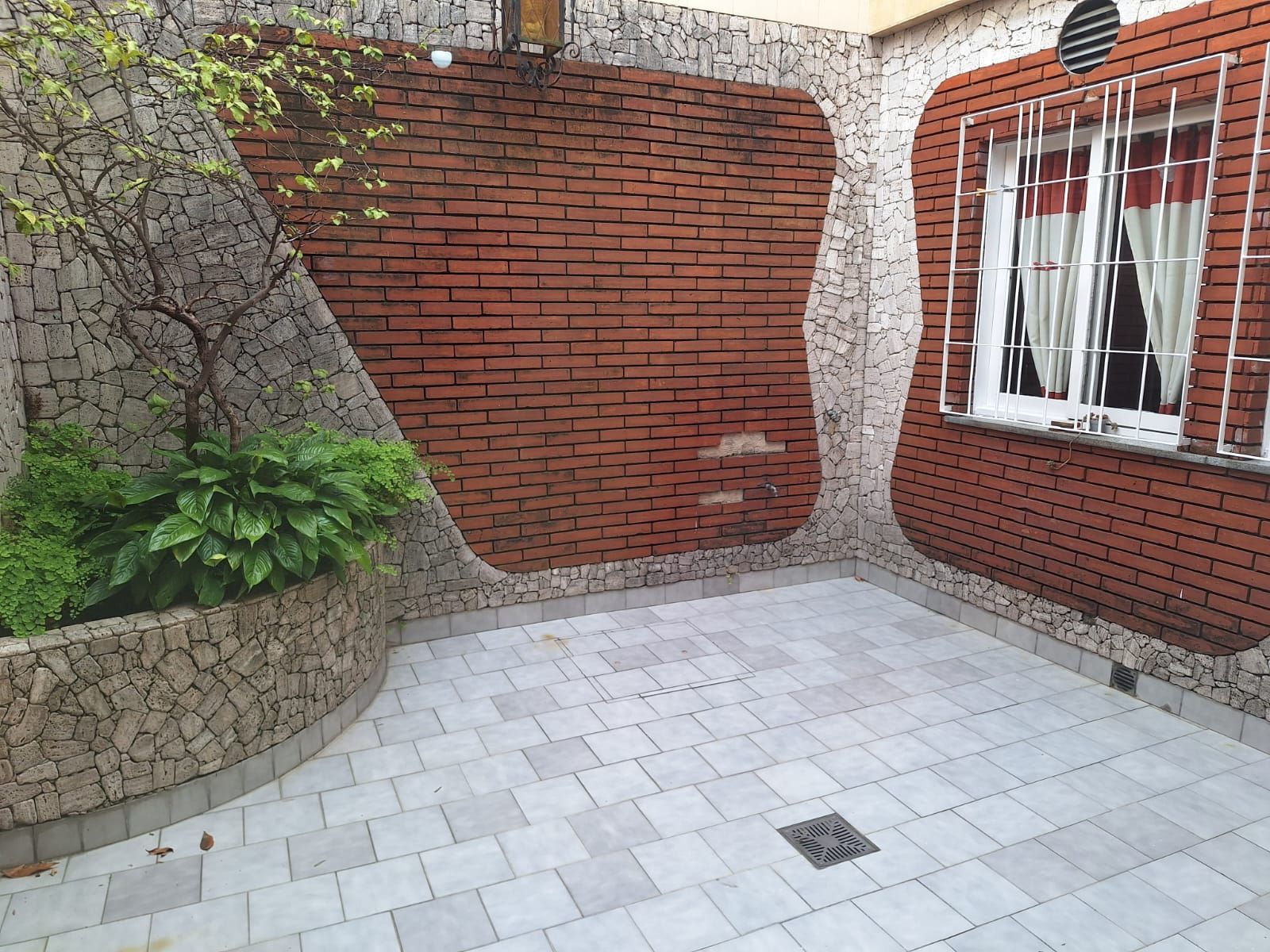 CASA PARA 2 FAMILIAS, 2 ENTRADAS INDIVIDUALES - 17