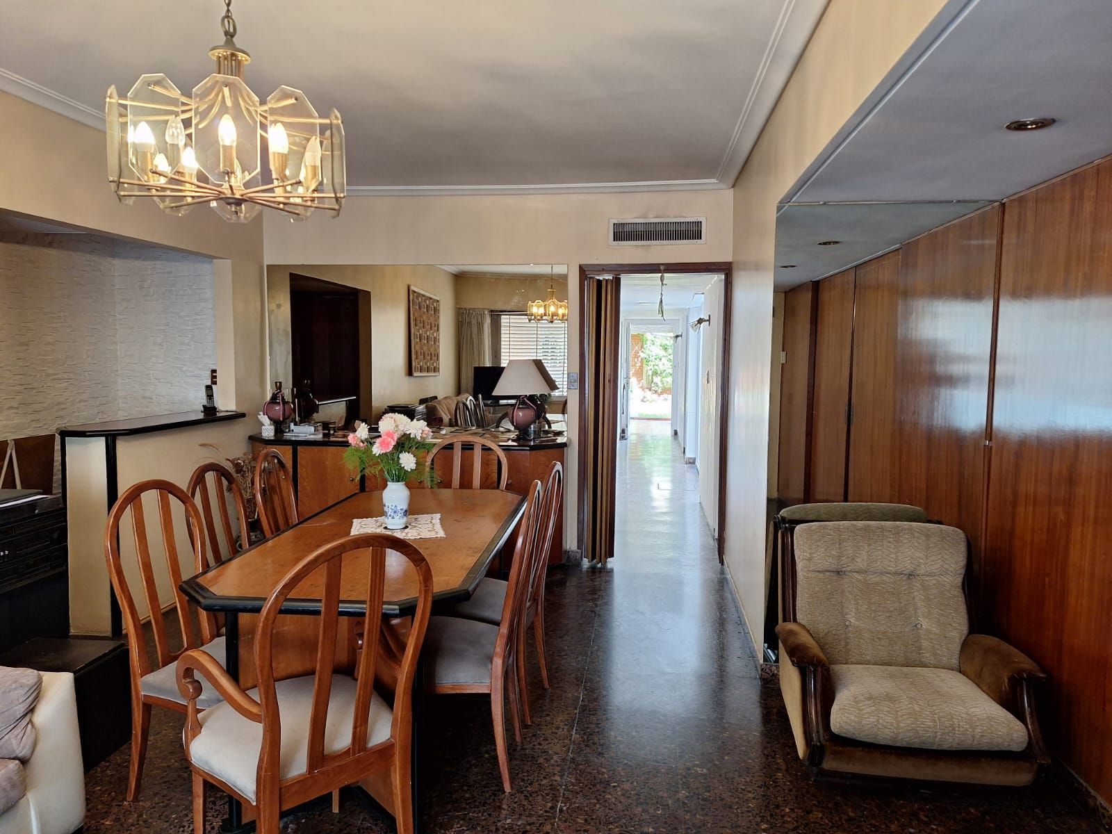 CASA PARA 2 FAMILIAS, 2 ENTRADAS INDIVIDUALES - 24