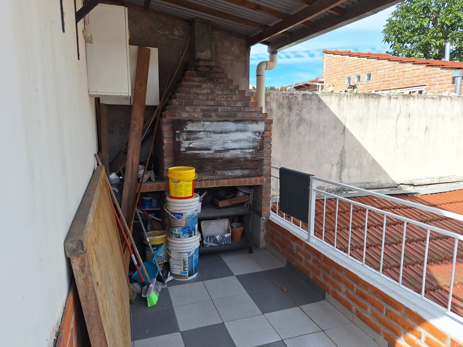 CASA PARA 2 FAMILIAS, 2 ENTRADAS INDIVIDUALES - 38
