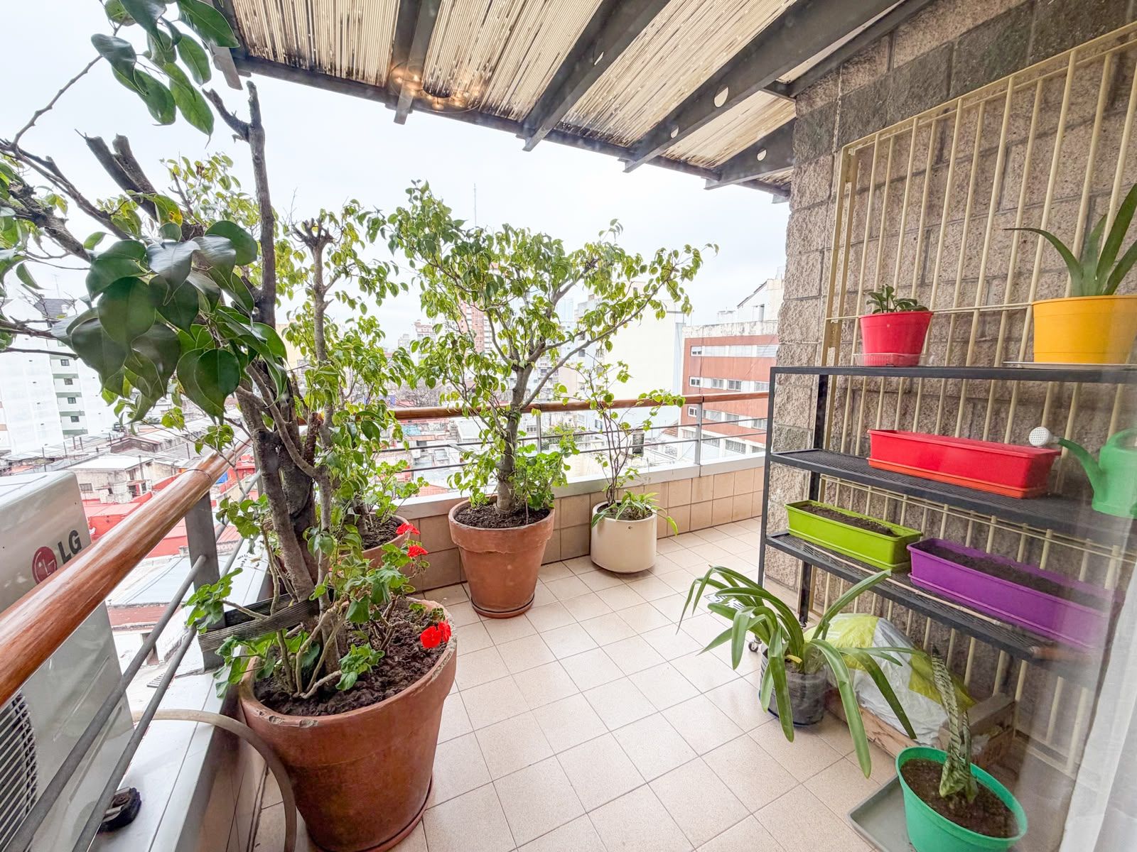 Venta de departamento 3 ambientes con cochera cubierta - 13