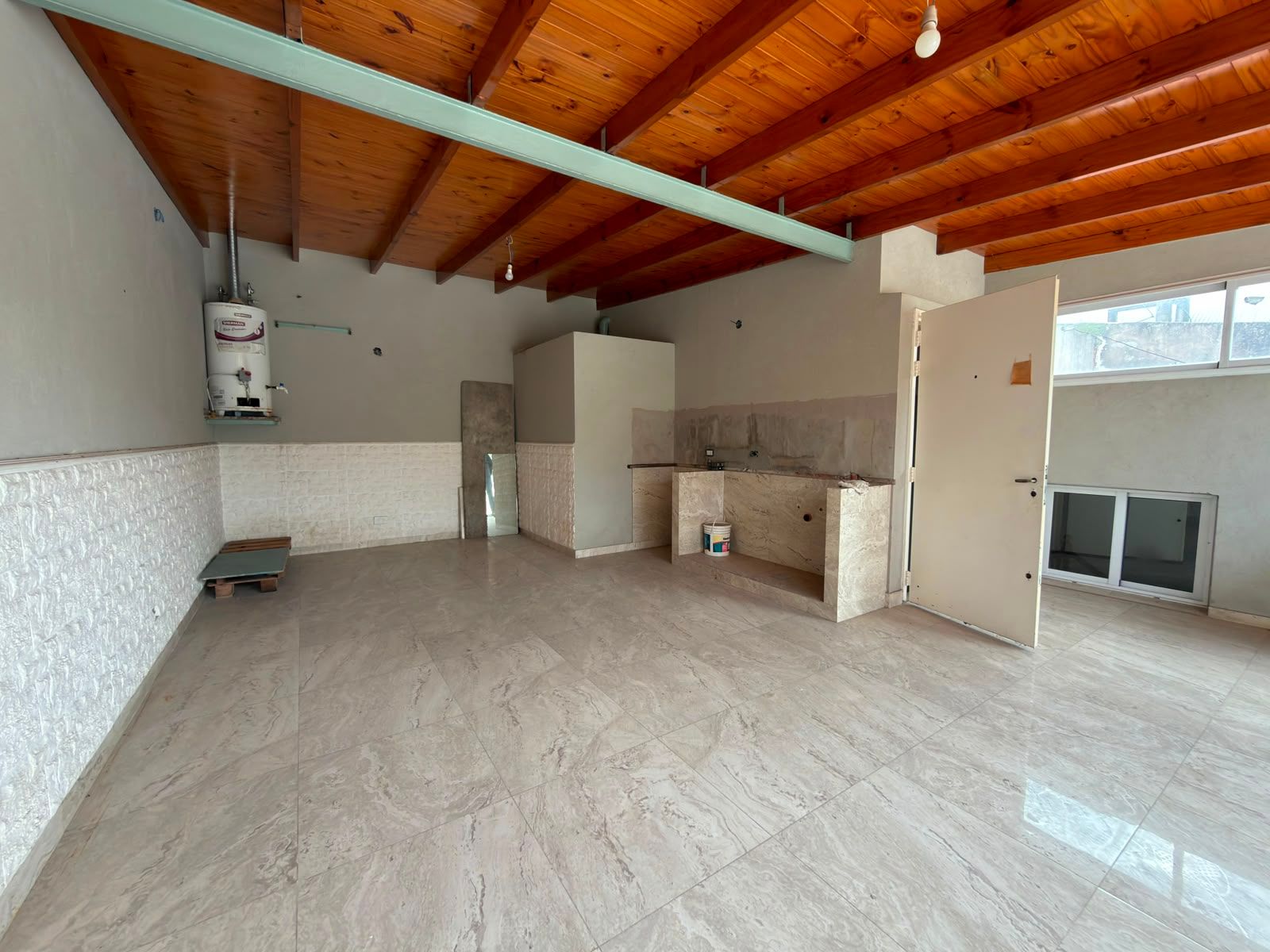 Venta de casa a refaccionar — foto 5