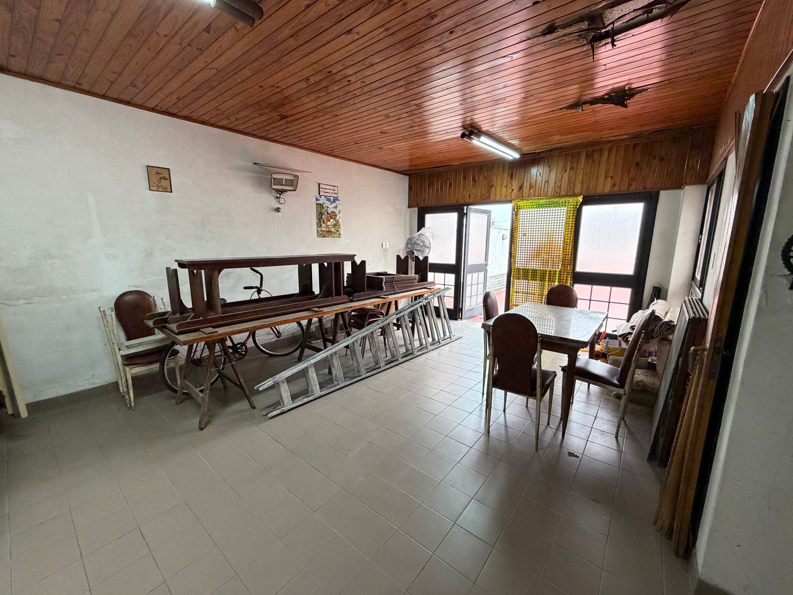 Venta de casa en Lote propio en Mataderos - 2