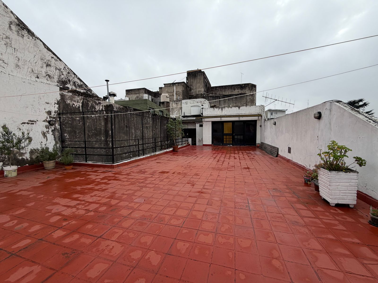 Venta de casa en Lote propio en Mataderos - 9