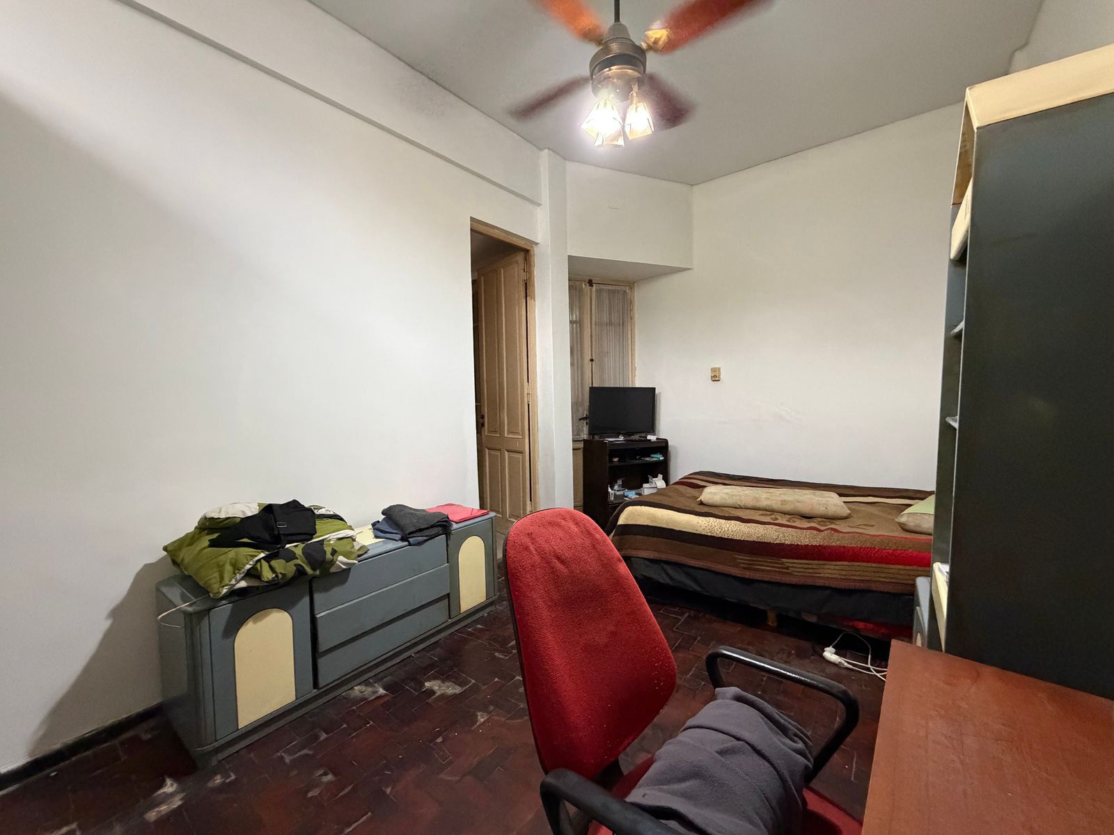 Venta de casa en Lote propio en Mataderos - 33