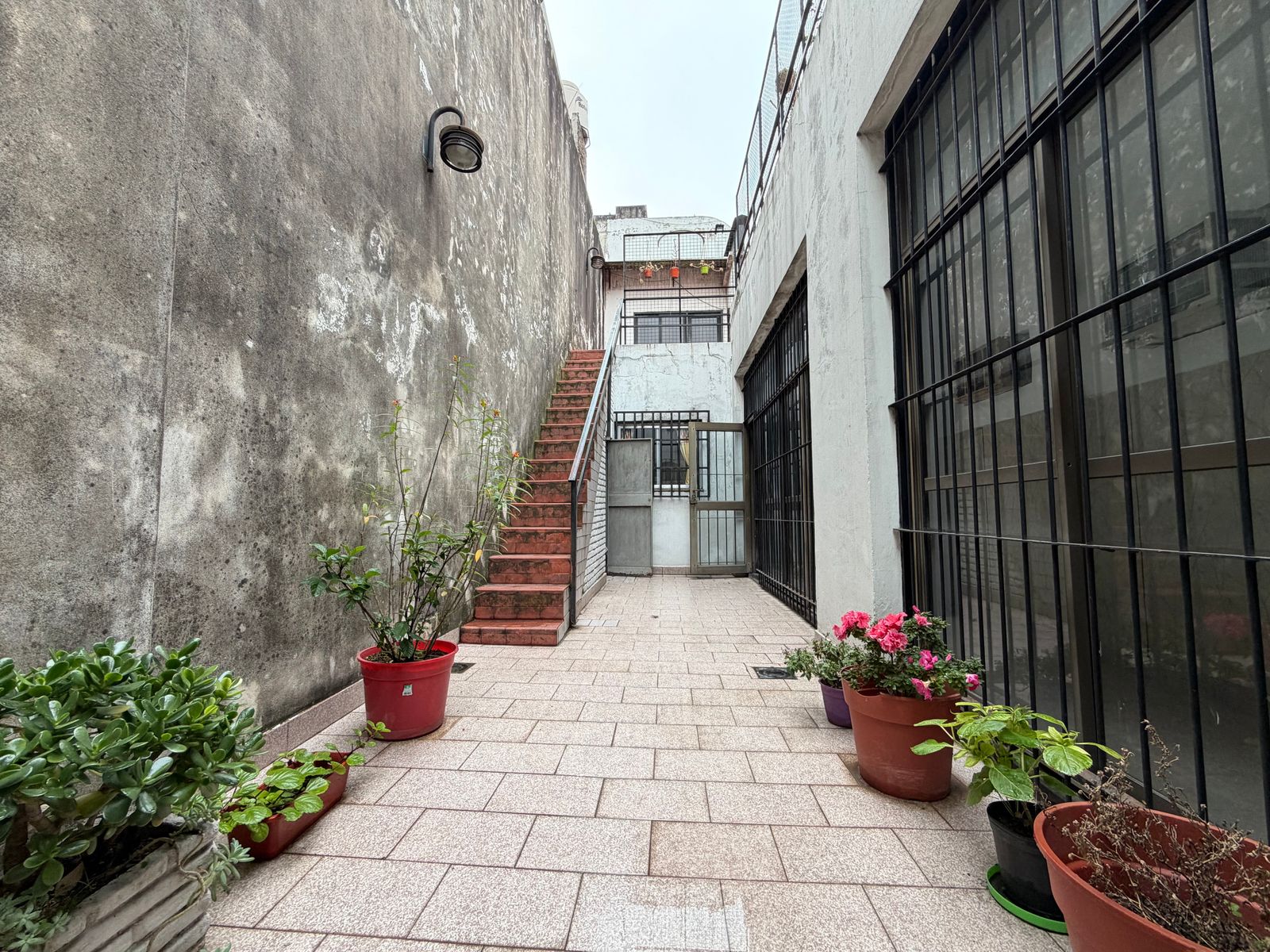 Venta de casa en Lote propio en Mataderos - 43