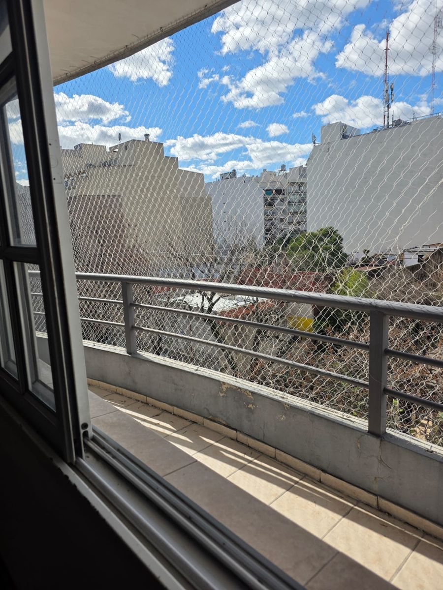 3 amb al frente con balcon - 7