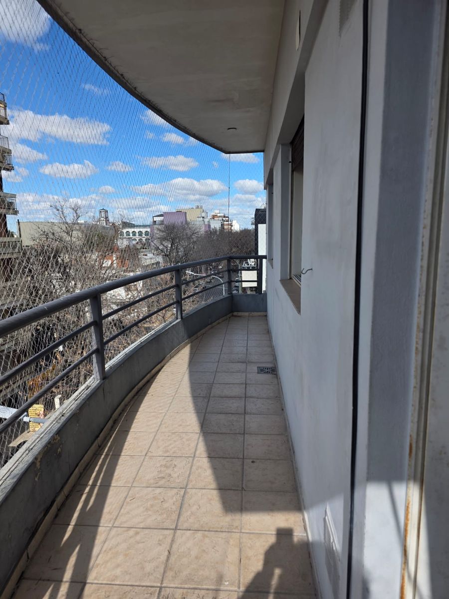 3 amb al frente con balcon - 8