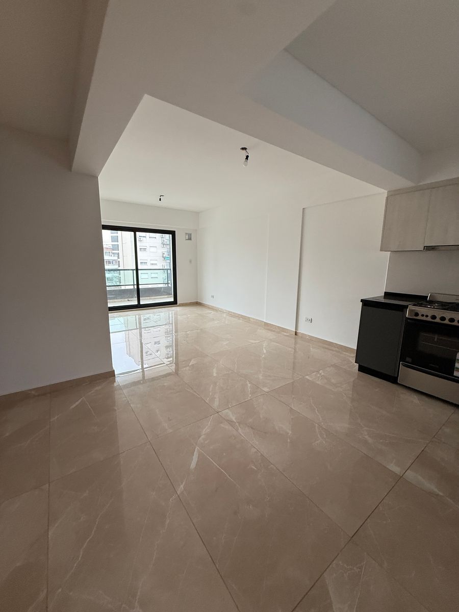 3 AMBIENTES A ESTRENAR EN VILLA LURO - 11