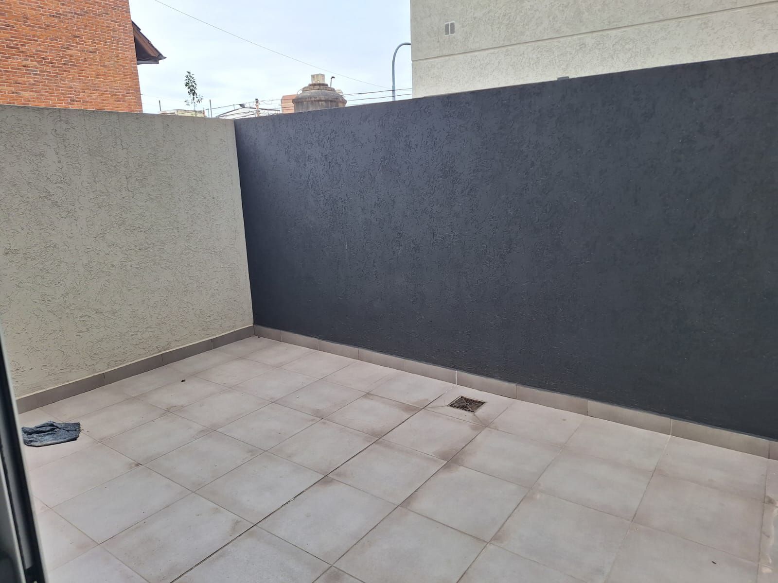 VENTA DEPARTAMENTO 2 AMB A ESTRENAR CON 2 PATIOS — foto 6