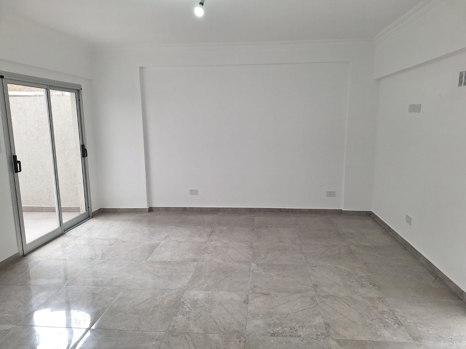 VENTA DEPARTAMENTO 2 AMB A ESTRENAR CON 2 PATIOS — foto 12