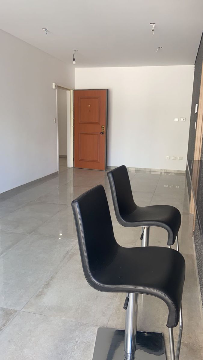 4 AMBIENTES EN ZONA PLAZA LOS ANDES CON COCHERA DOBLE CUBIERTA — foto 12
