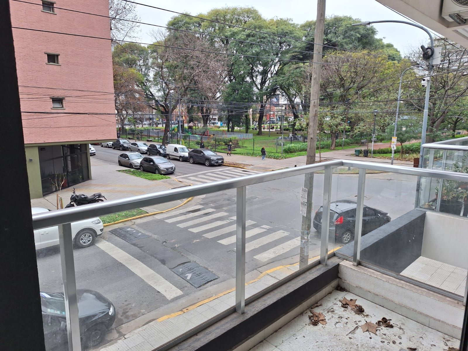 DEPARTAMENTO 2 AMB AL FRENTE CON VISTA A PLAZA LOS ANDES - 13