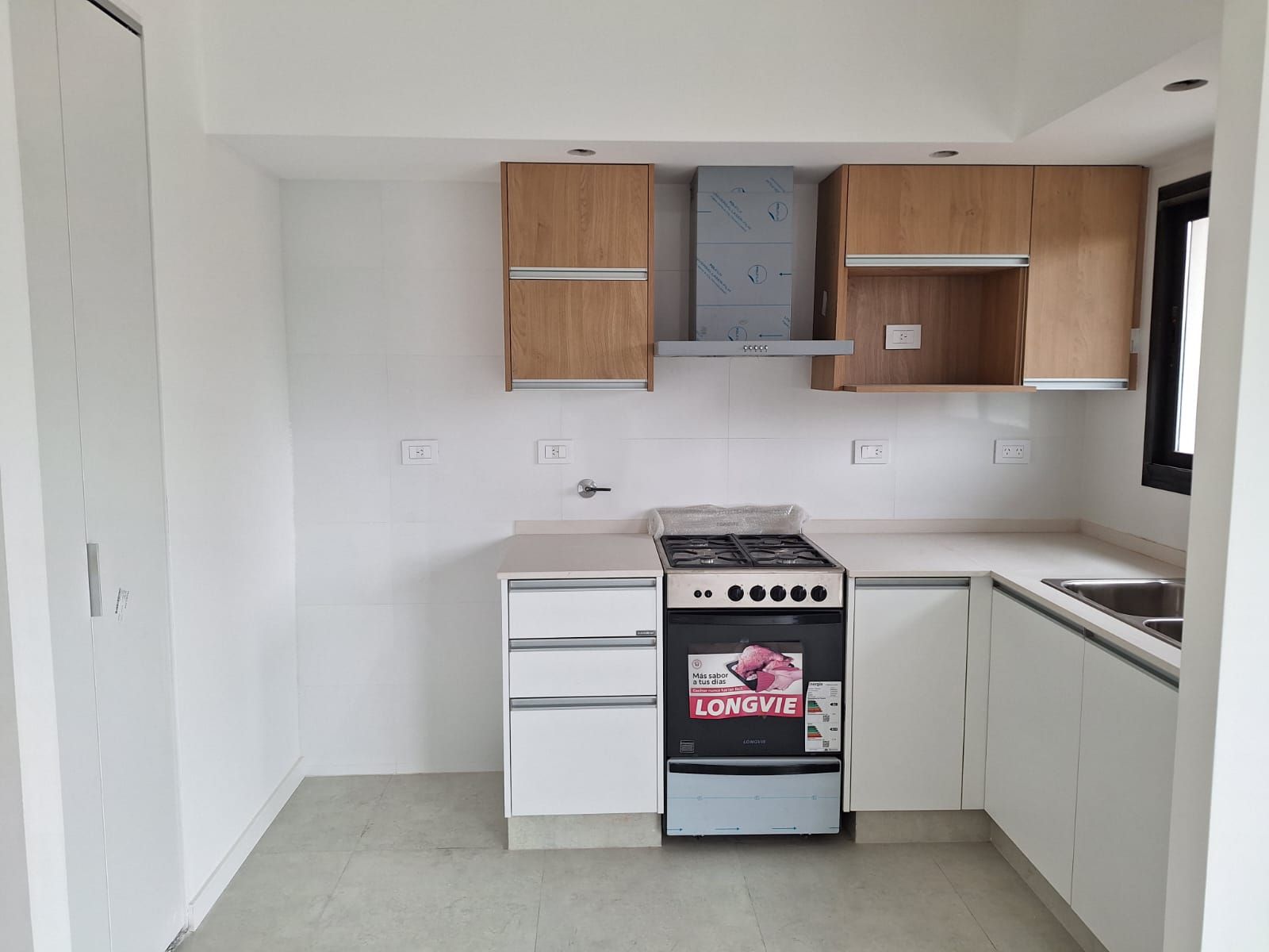 DEPARTAMENTO 2 AMB A ESTRENAR VISTA A PLAZA LOS ANDES - 7