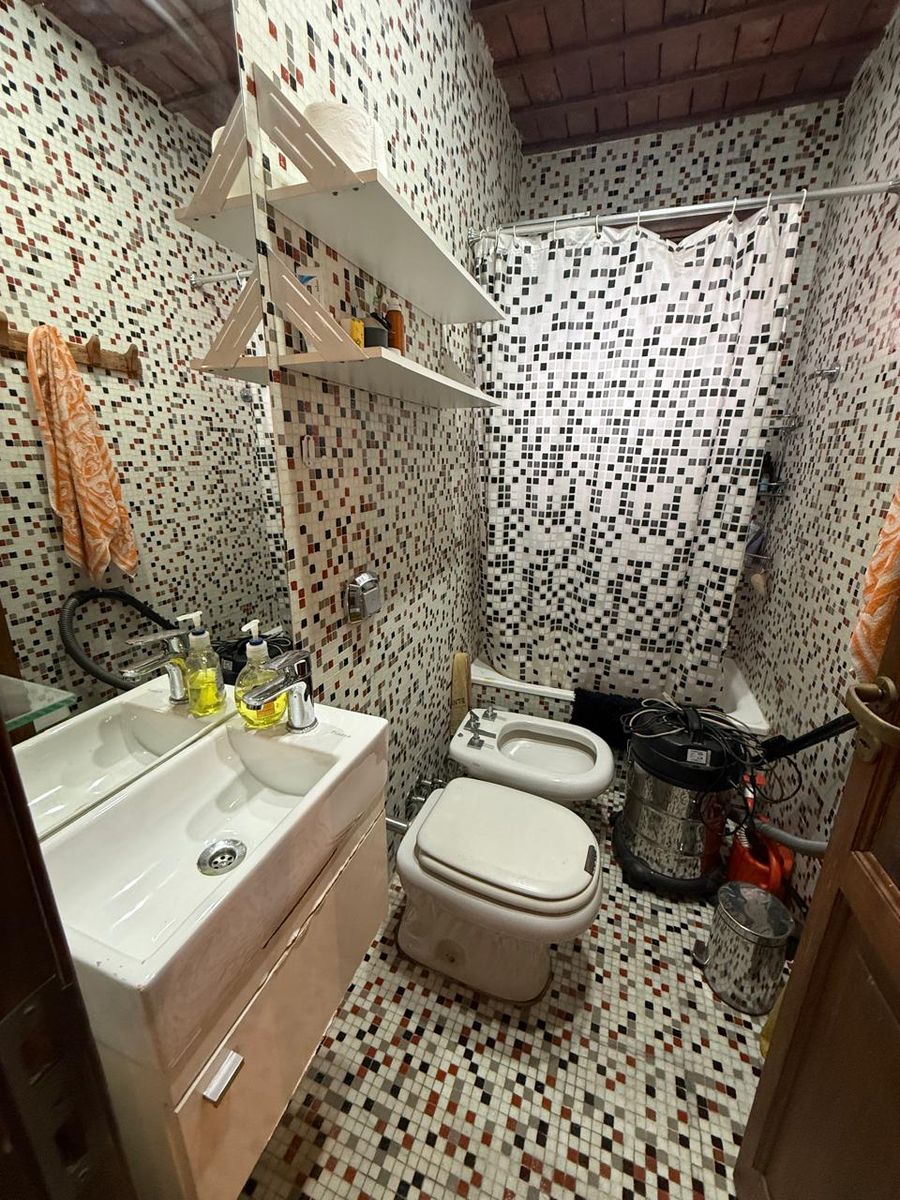 VENTA CASA 4 AMB REFACCIONADA 129 M2 CUBIERTOS - 15