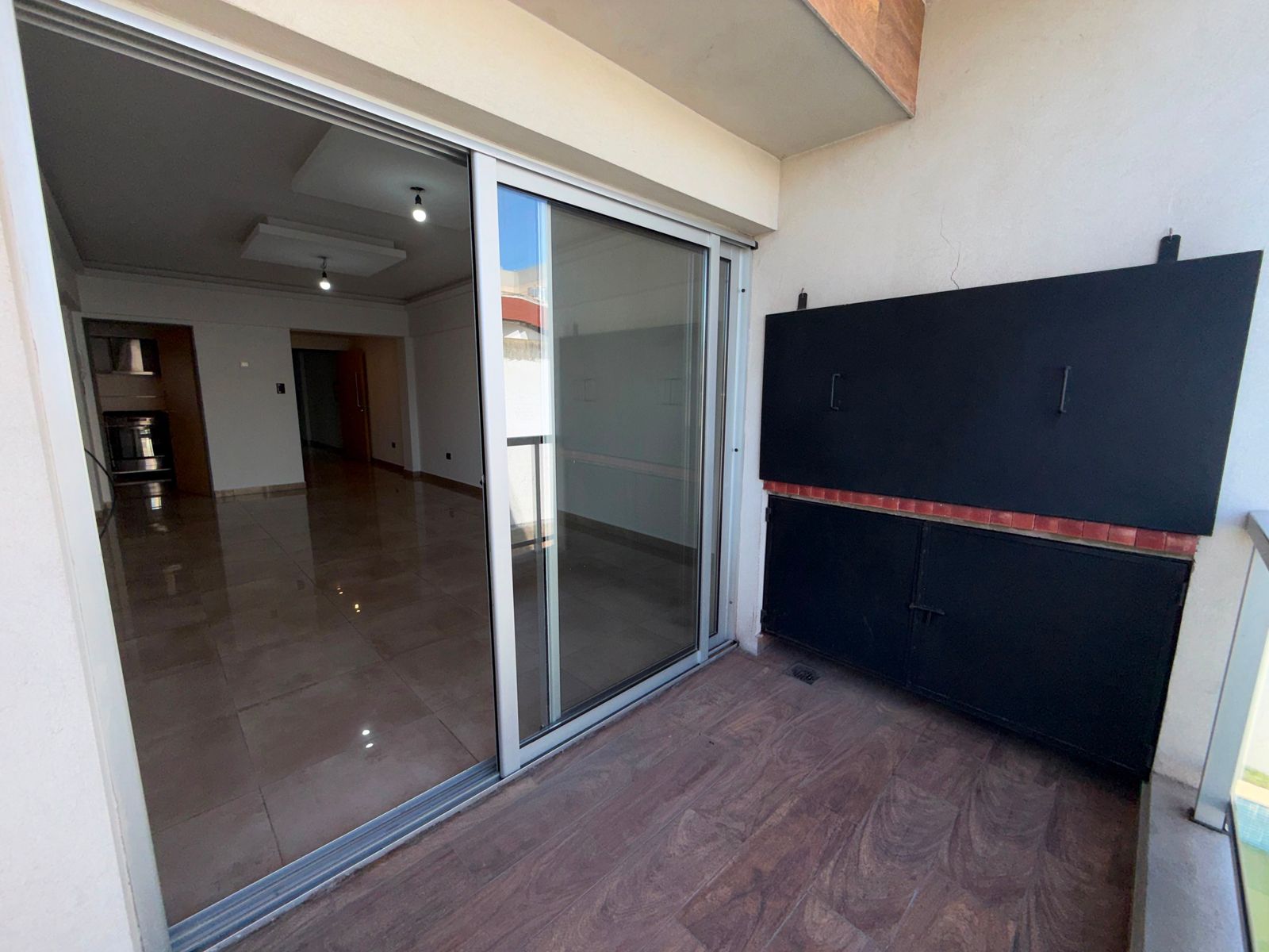 VENTA DEPARTAMENTO 4 AMB CONTRAFRENTE CON 2 COCHERAS - A ESTRENAR - 6