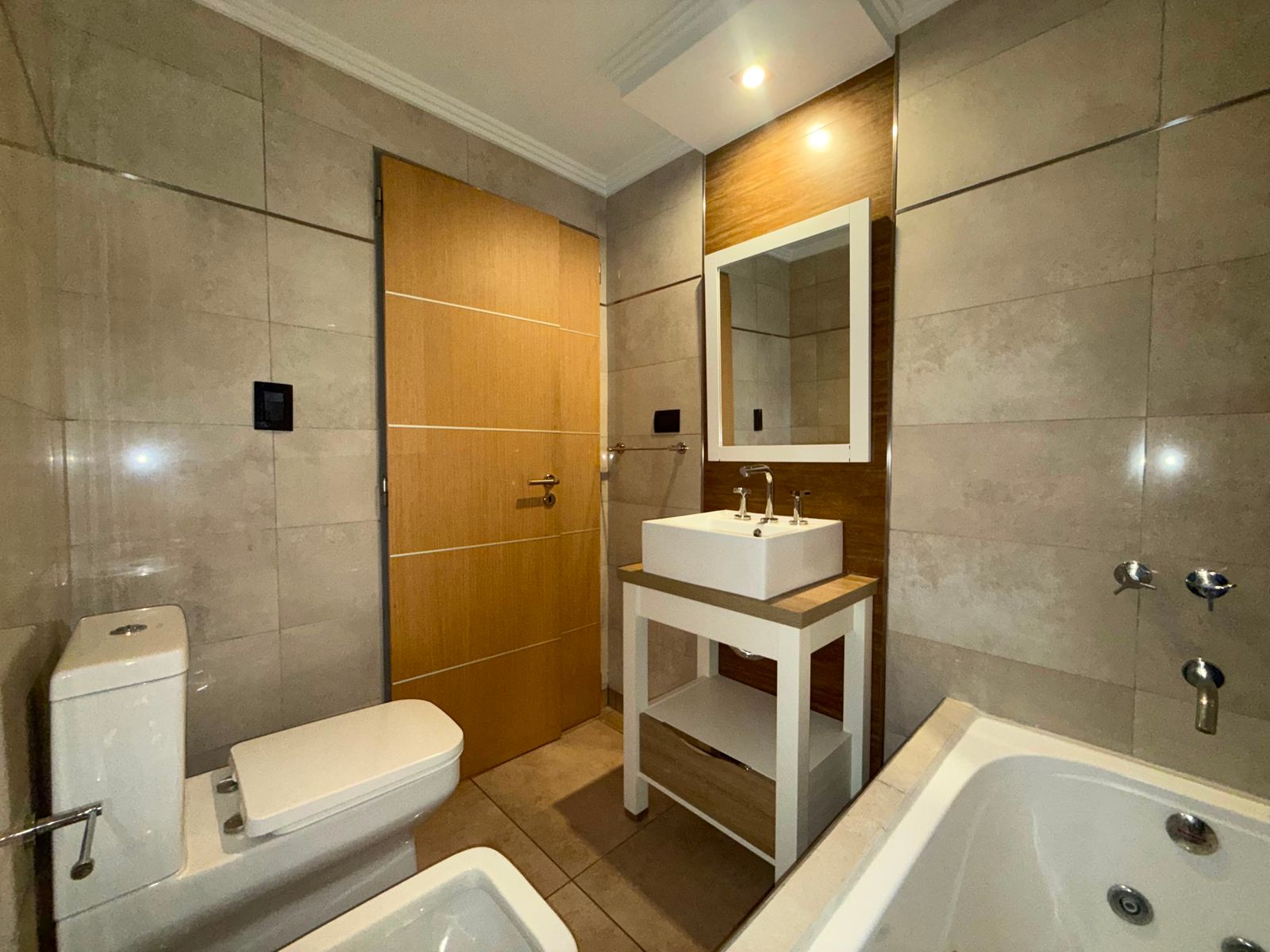 VENTA DEPARTAMENTO 4 AMB CONTRAFRENTE CON 2 COCHERAS - A ESTRENAR - 9